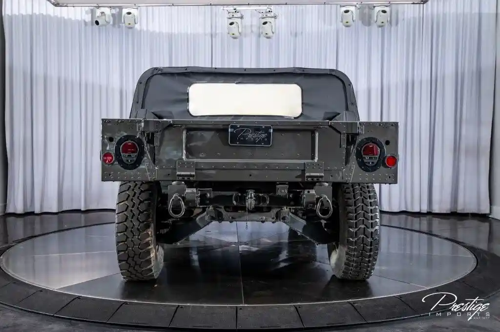 2002 AM General Humvee