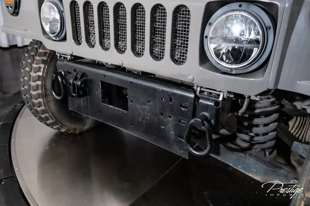2002 AM General Humvee