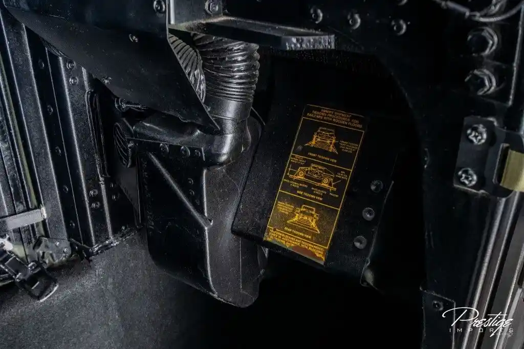 2002 AM General Humvee