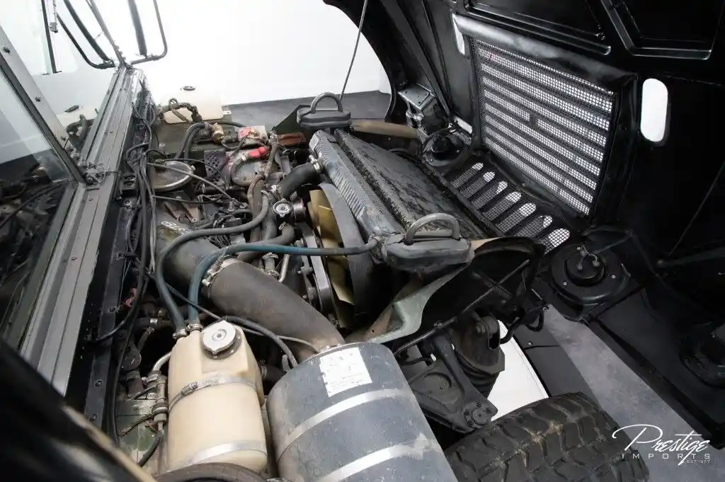 2002 AM General Humvee