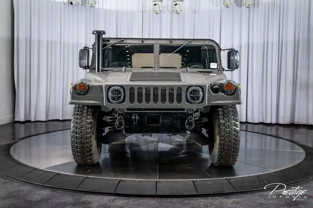 2002 AM General Humvee