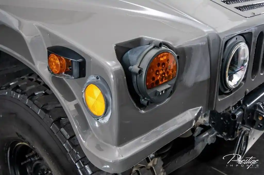2002 AM General Humvee