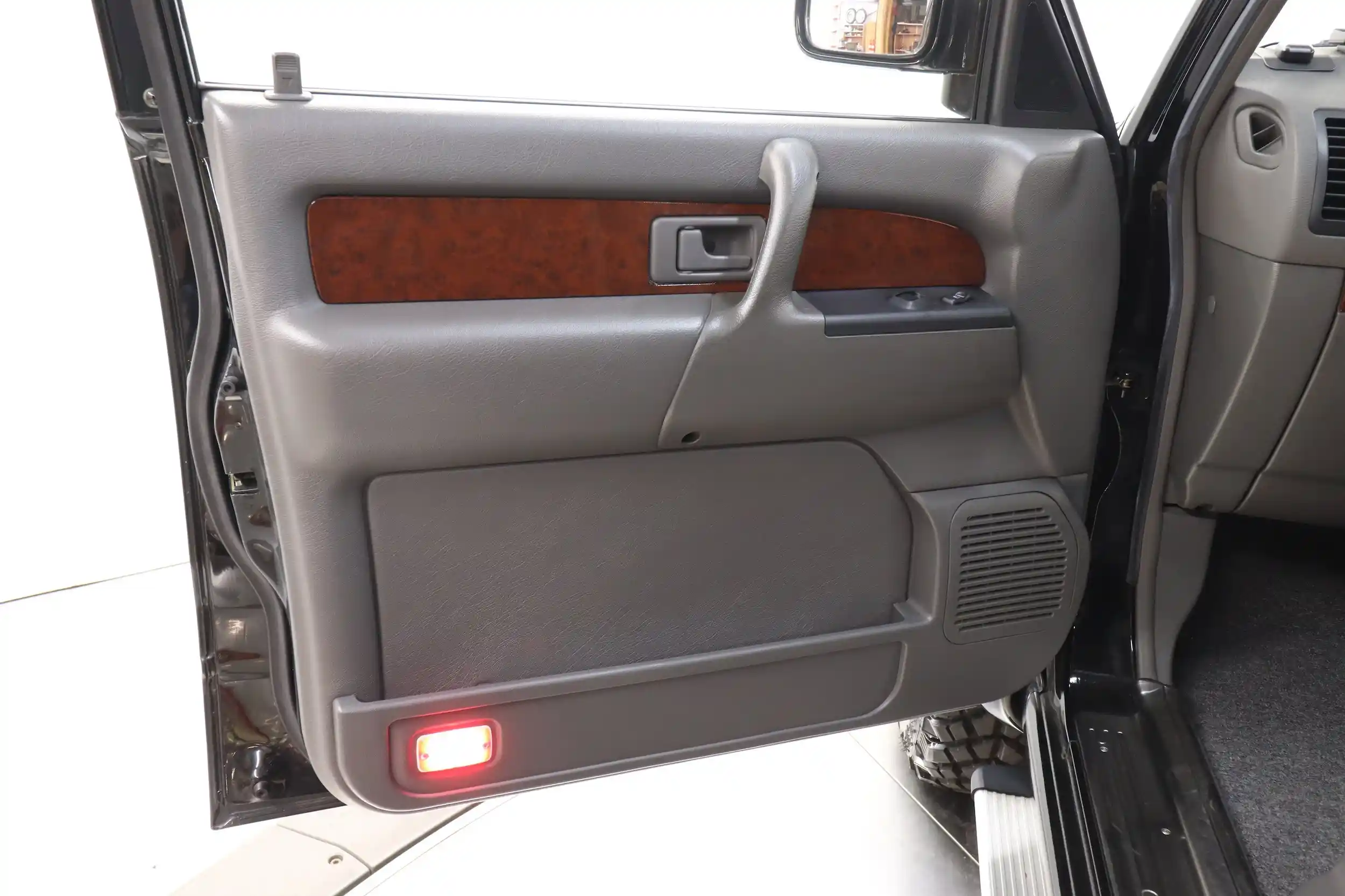 1999 Isuzu Bighorn