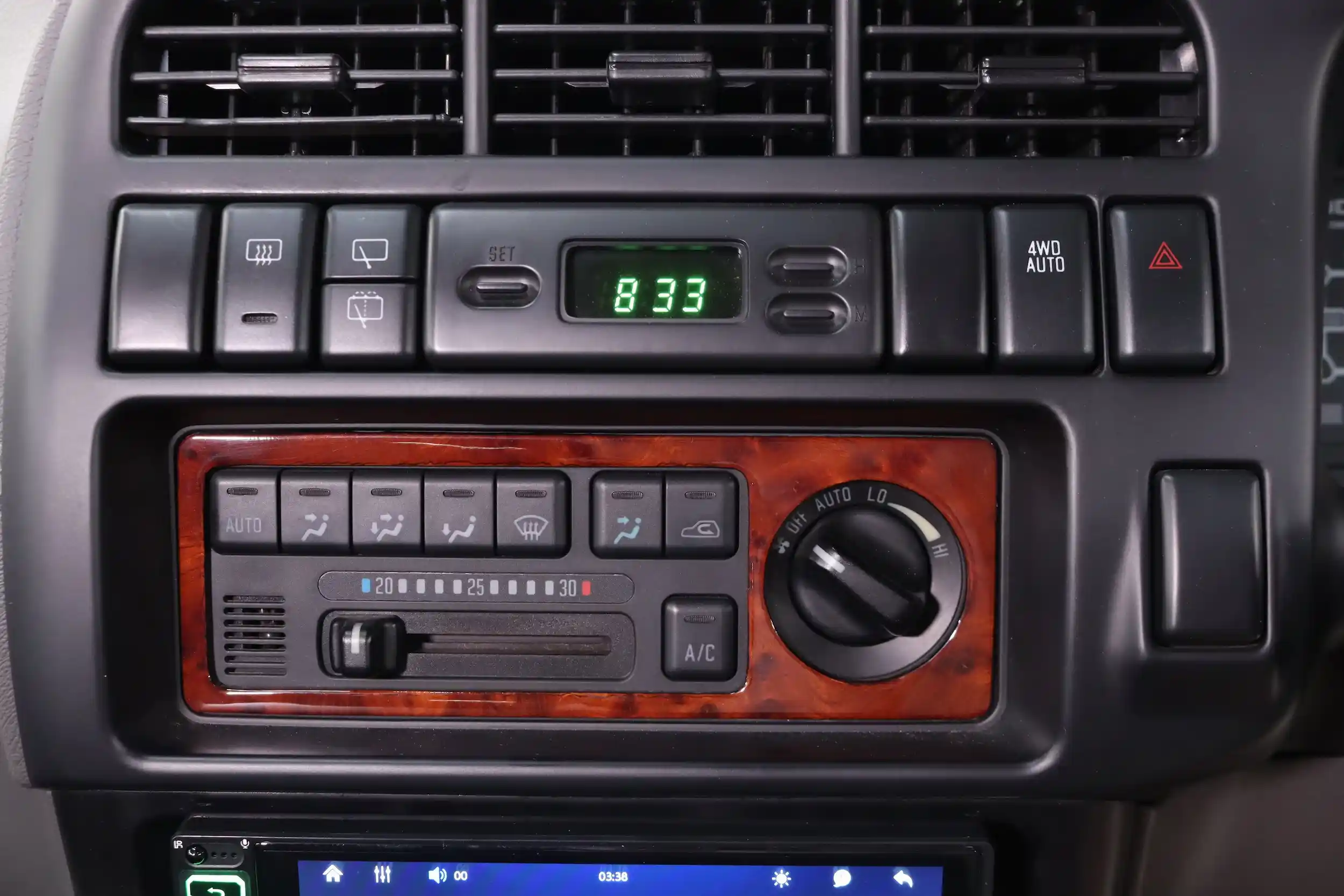 1999 Isuzu Bighorn