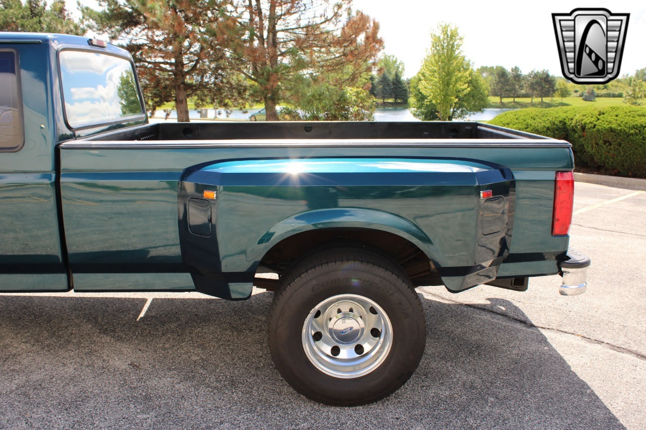 1996 Ford F-350 XLT Dually