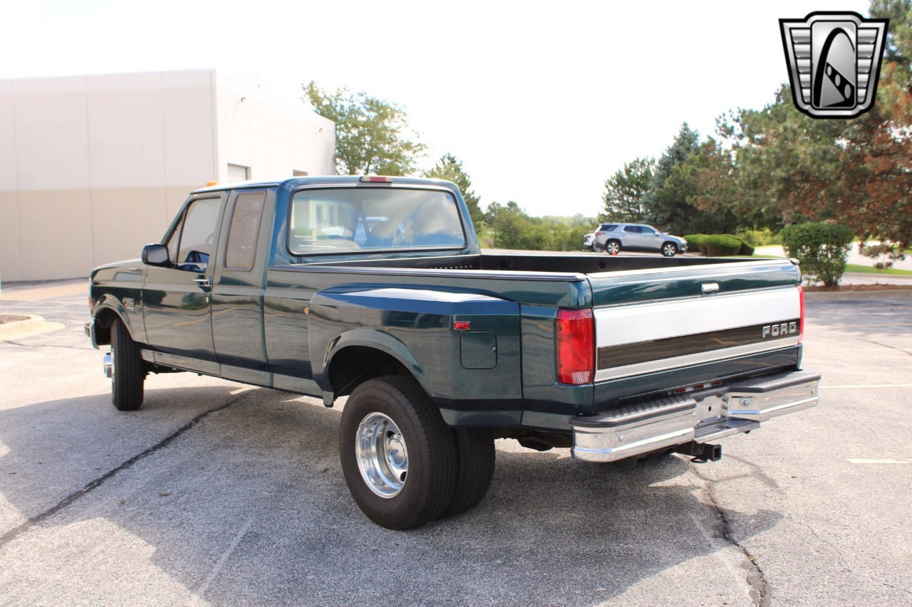 1996 Ford F-350 XLT Dually