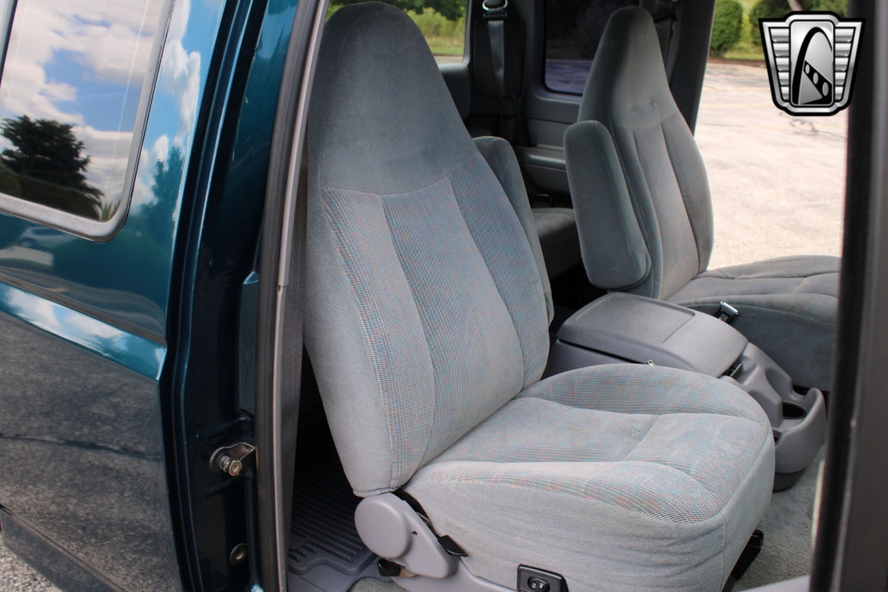 1996 Ford F-350 XLT Dually
