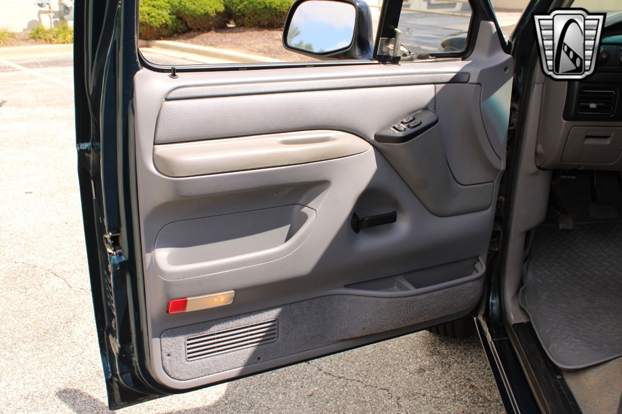 1996 Ford F-350 XLT Dually