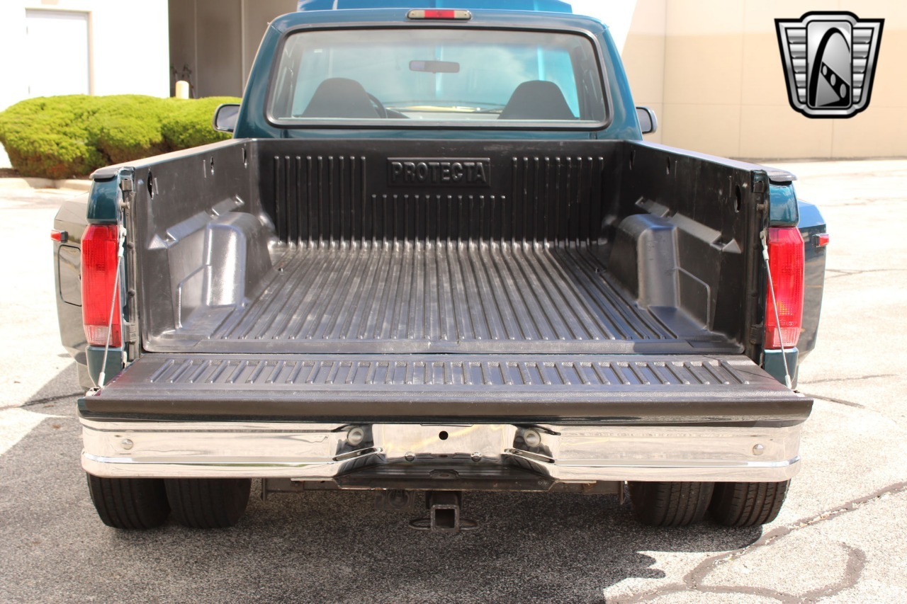 1996 Ford F-350 XLT Dually