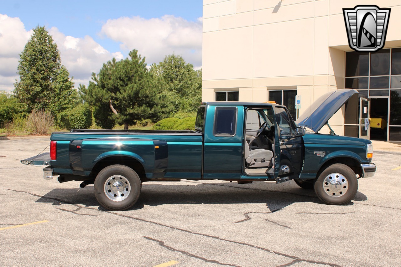 1996 Ford F-350 XLT Dually