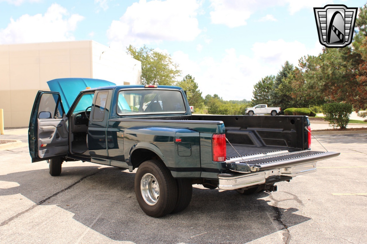 1996 Ford F-350 XLT Dually