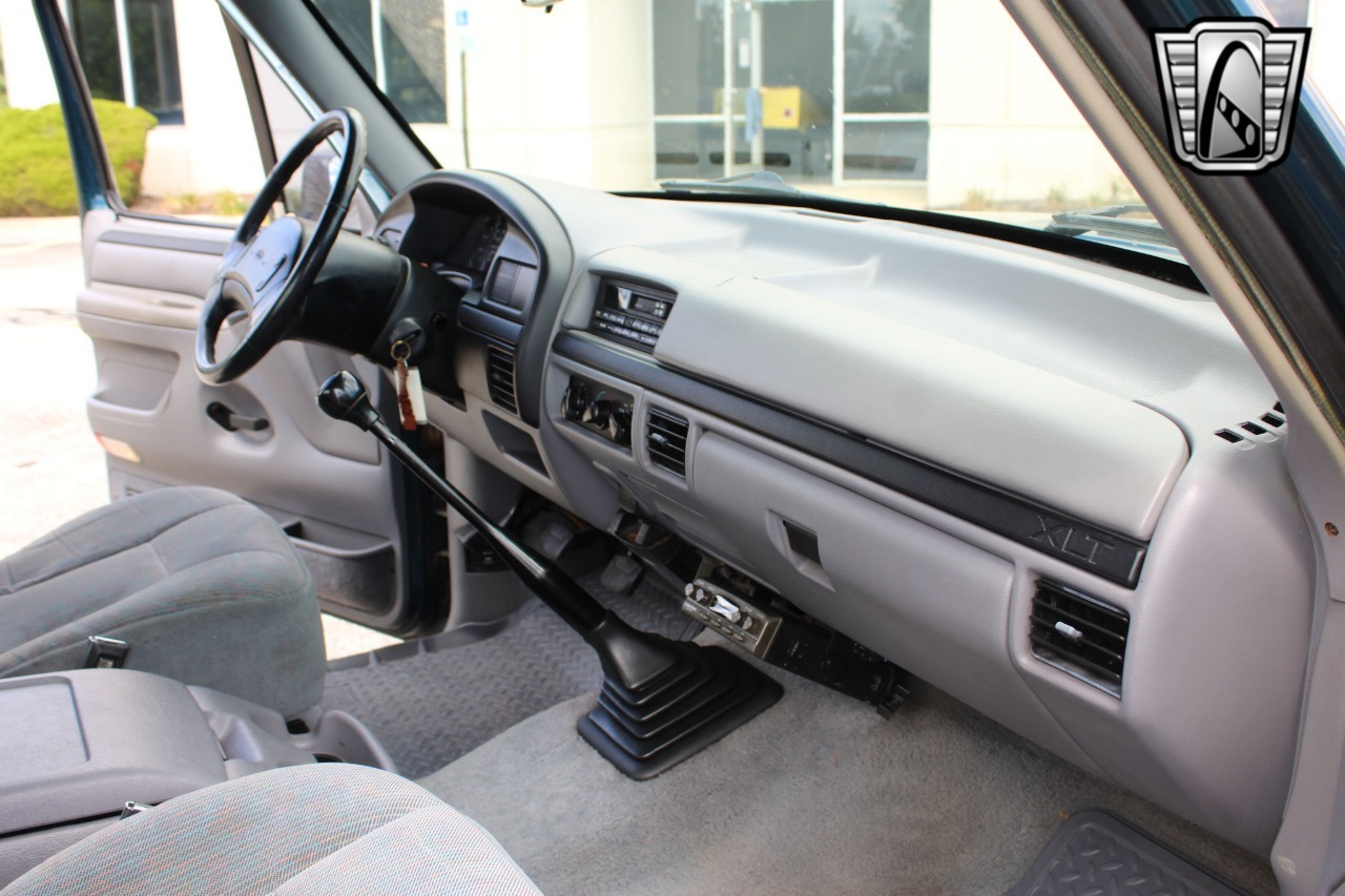 1996 Ford F-350 XLT Dually