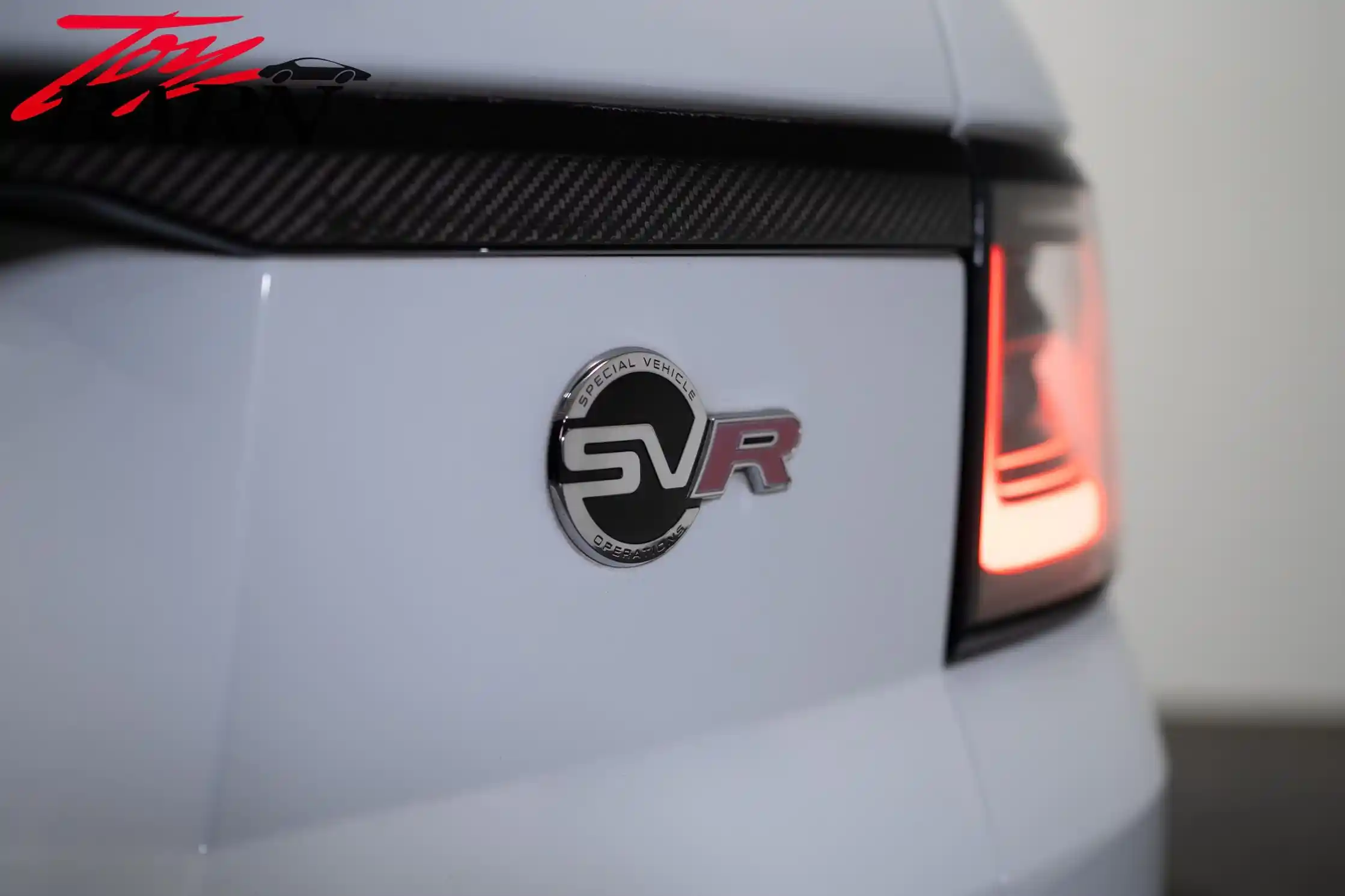 2018 Land Rover Range Rover Sport SVR