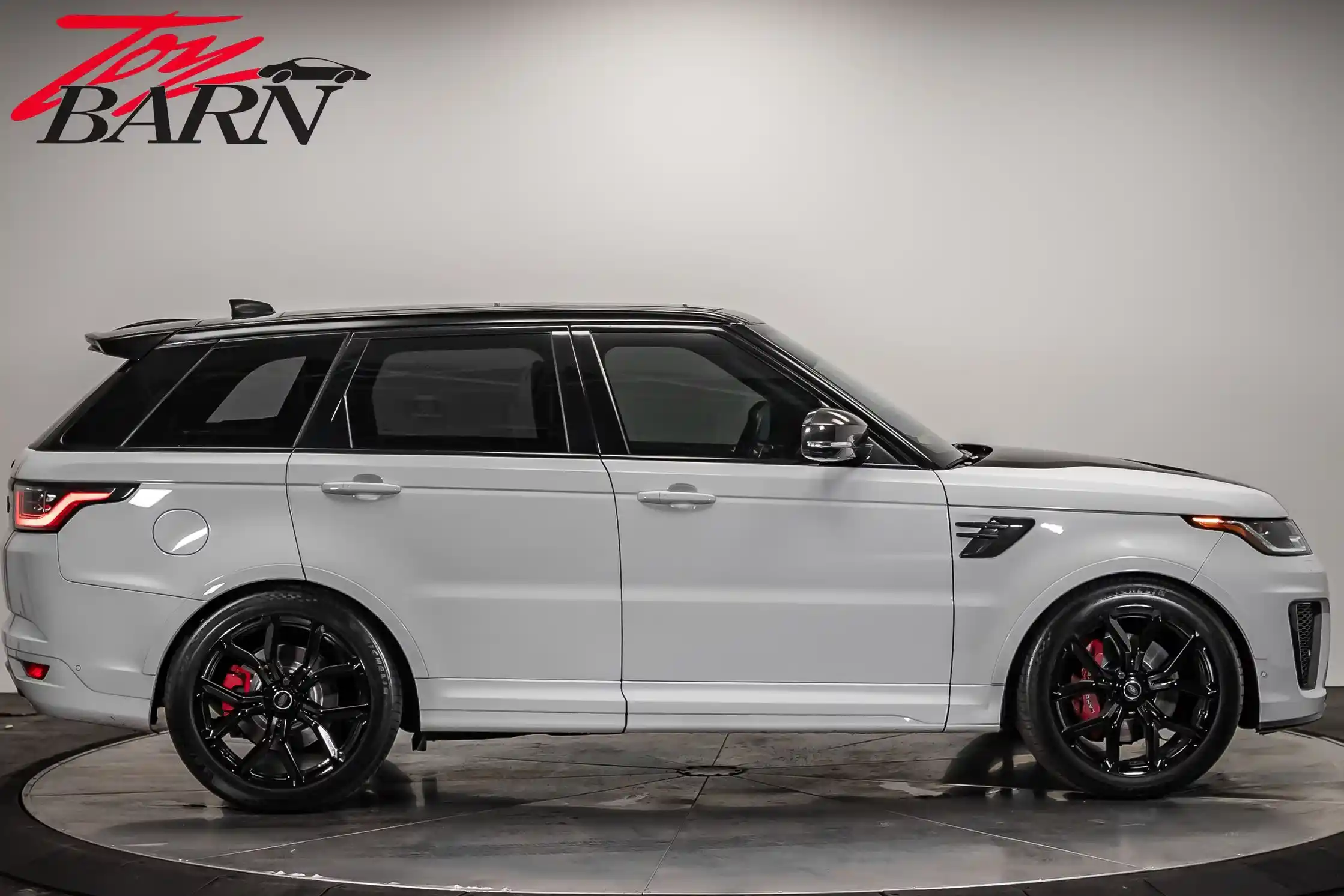 2018 Land Rover Range Rover Sport SVR