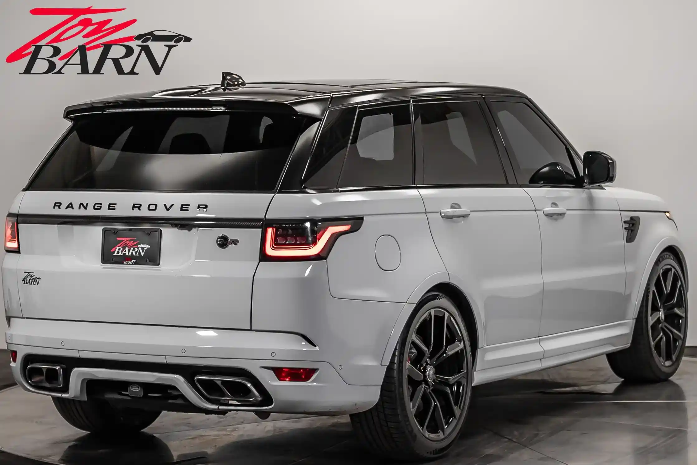 2018 Land Rover Range Rover Sport SVR