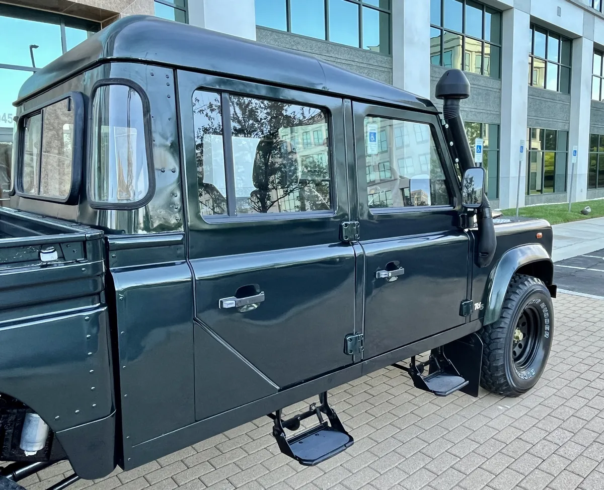 1998 Land Rover Defender 130 Double Cab Hi-Cap