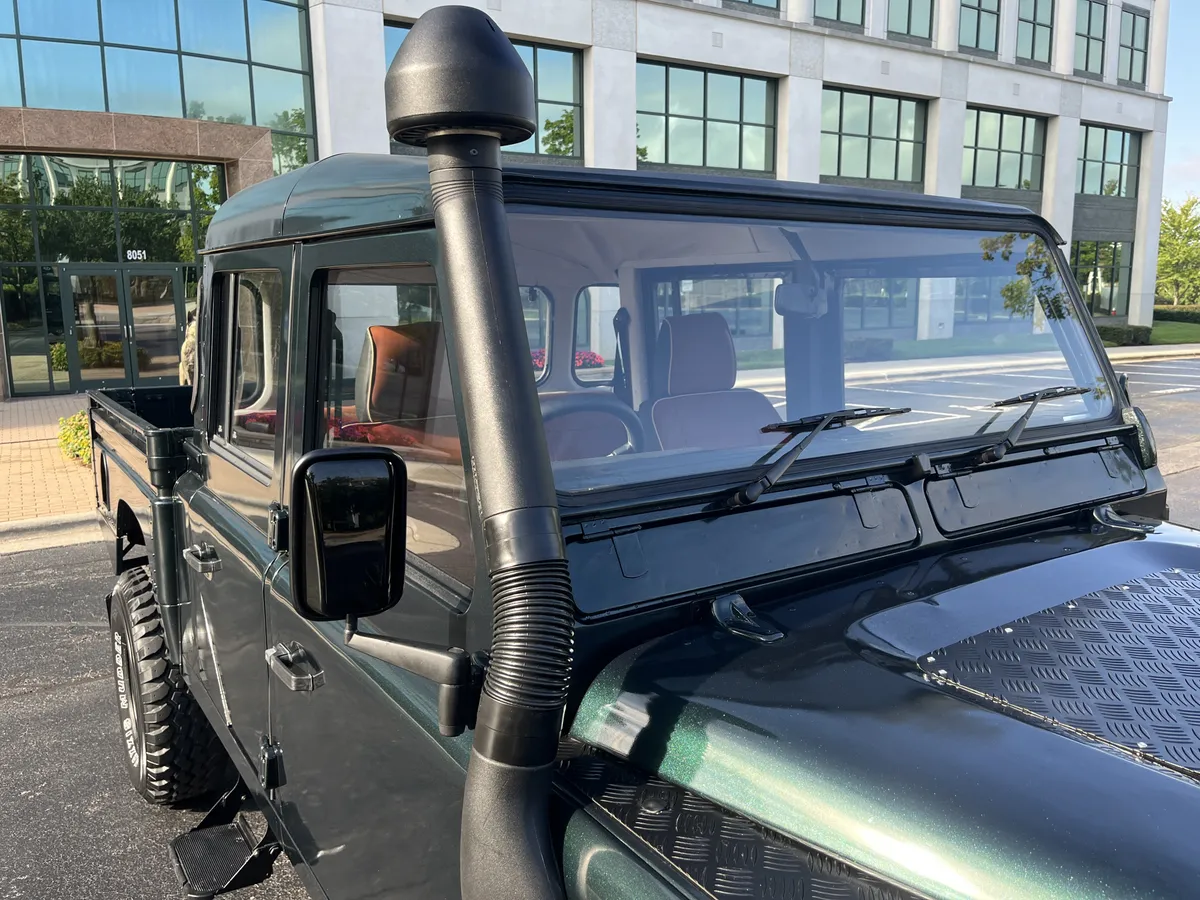 1998 Land Rover Defender 130 Double Cab Hi-Cap