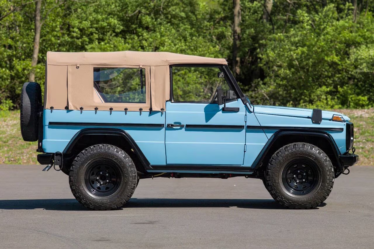 Restored 1990 Mercedes-Benz 250GD Wolf