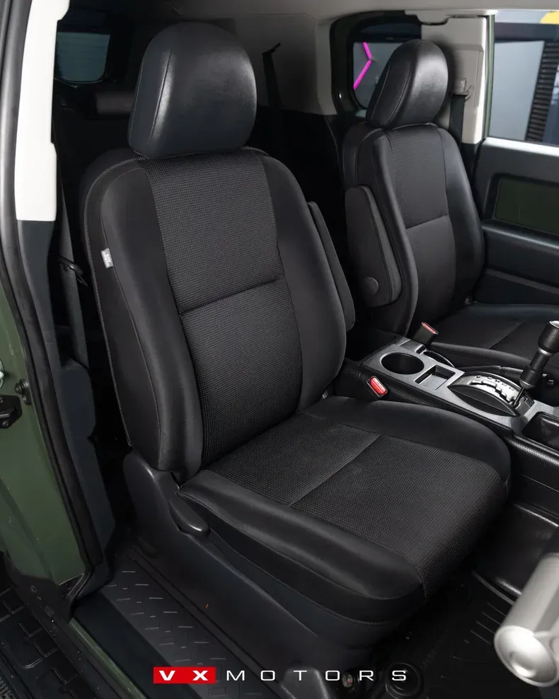 2012 Toyota FJ Cruiser - 4