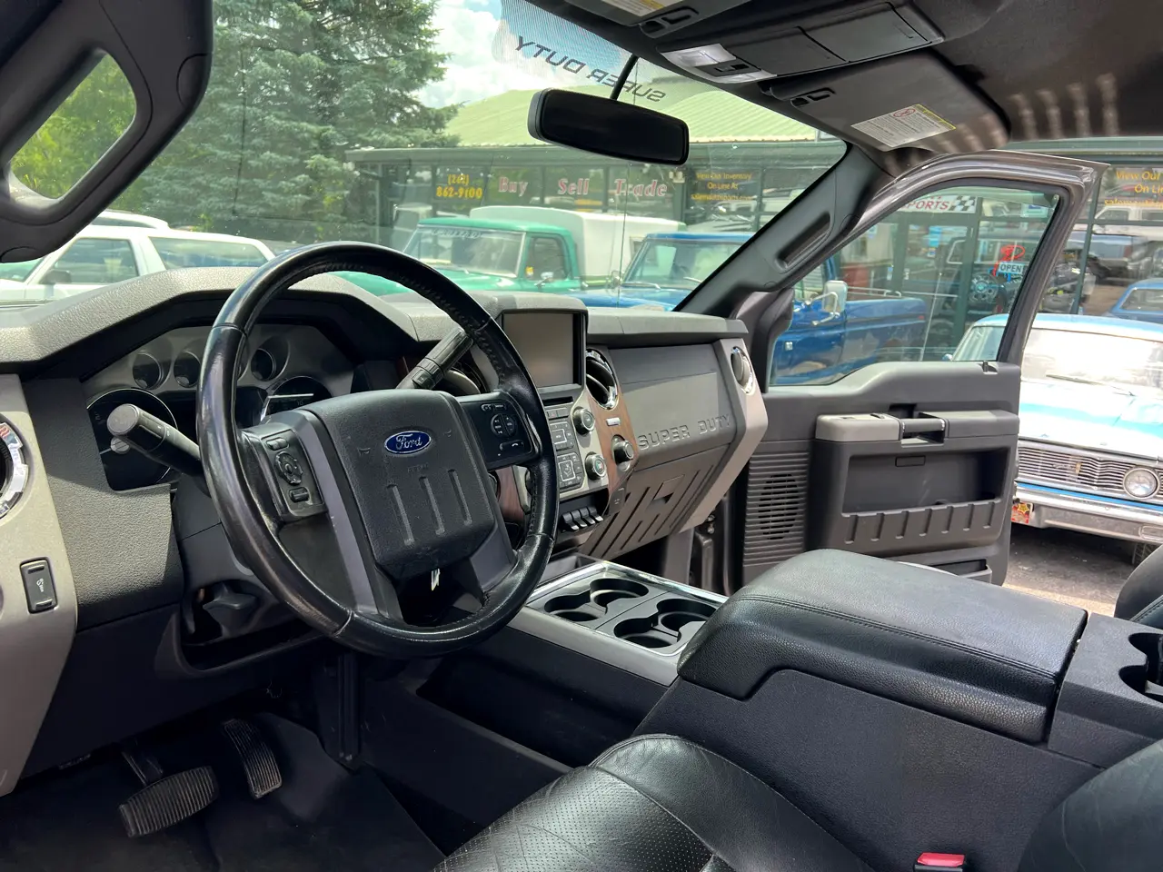 2013 Ford F-350 Super Duty Lariat