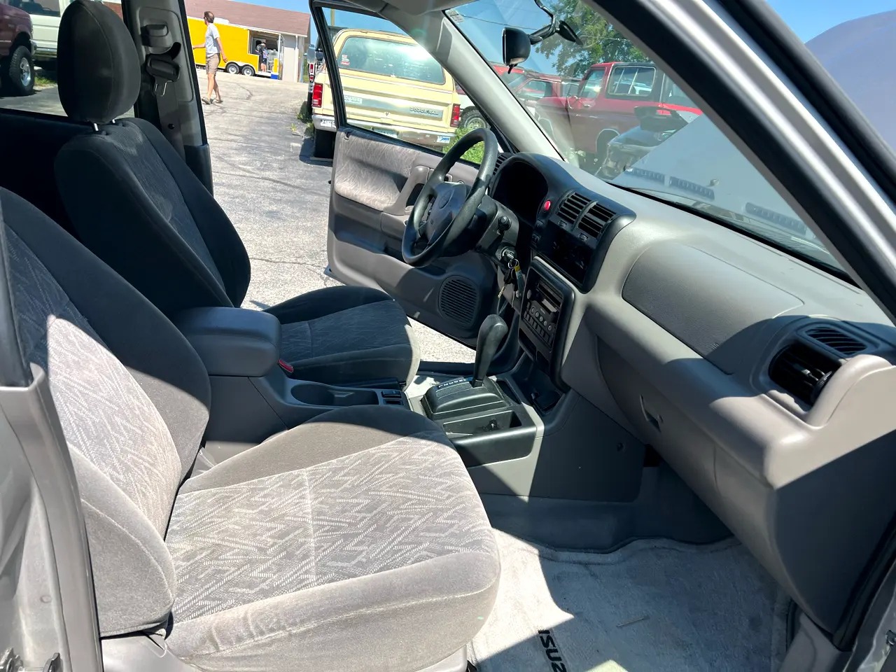 2004 Isuzu Rodeo