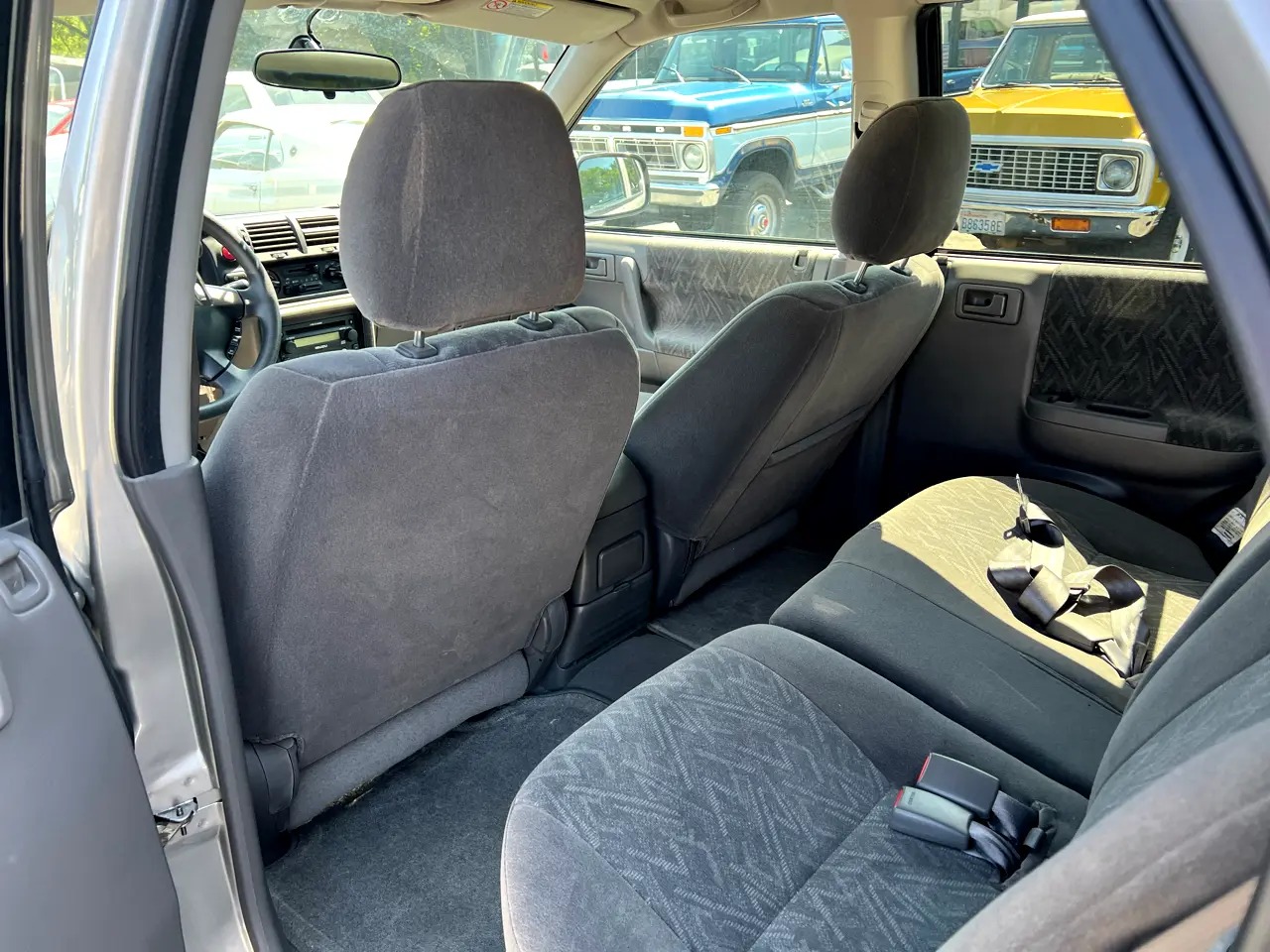 2004 Isuzu Rodeo - 5