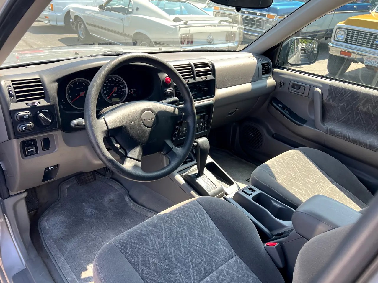 2004 Isuzu Rodeo
