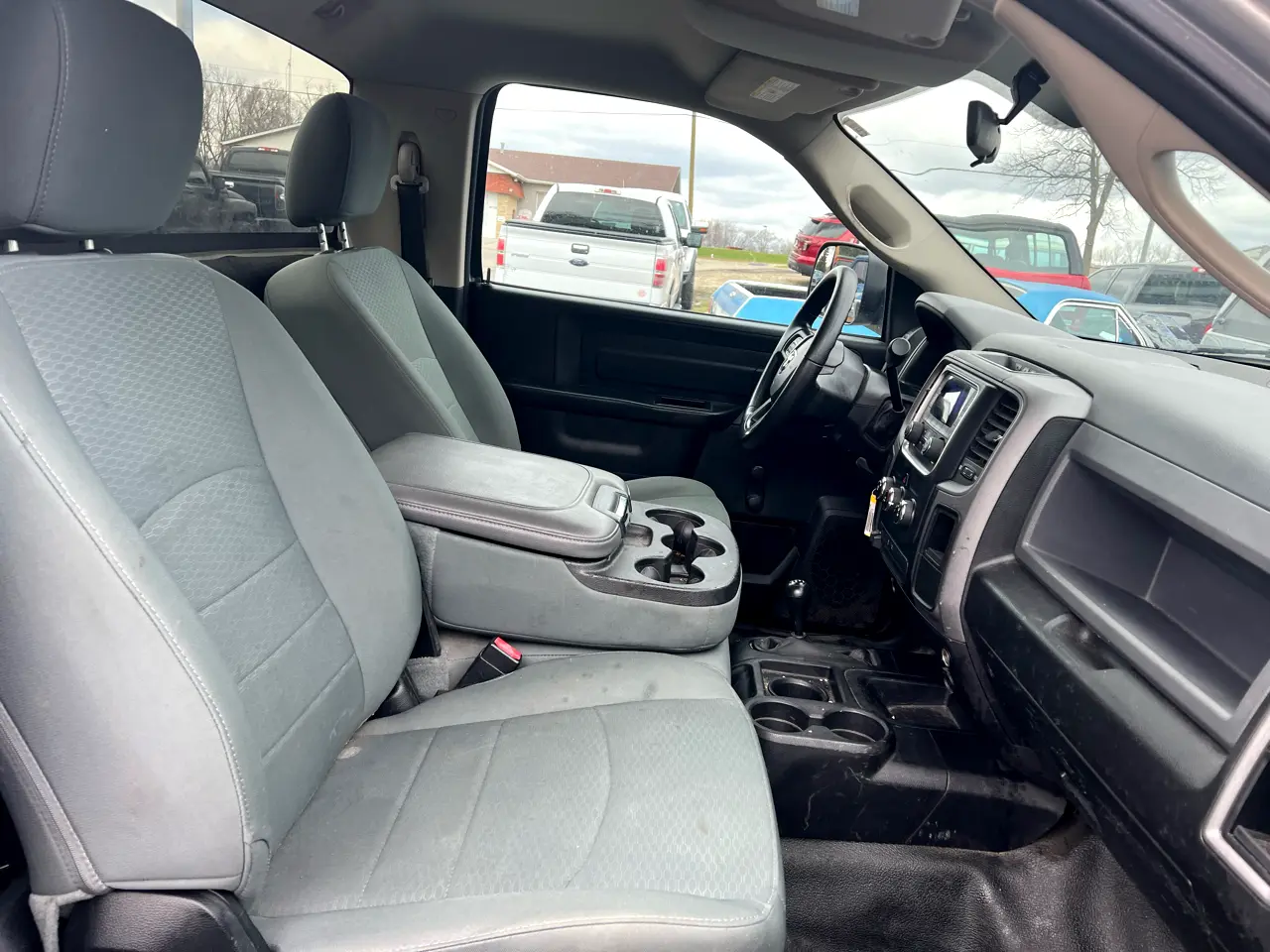 2015 RAM 2500 Tradesman - 5
