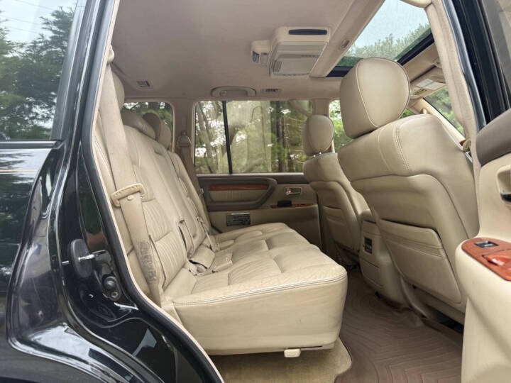 2003 Lexus LX 470