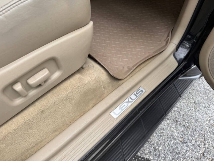 2003 Lexus LX 470 - 2