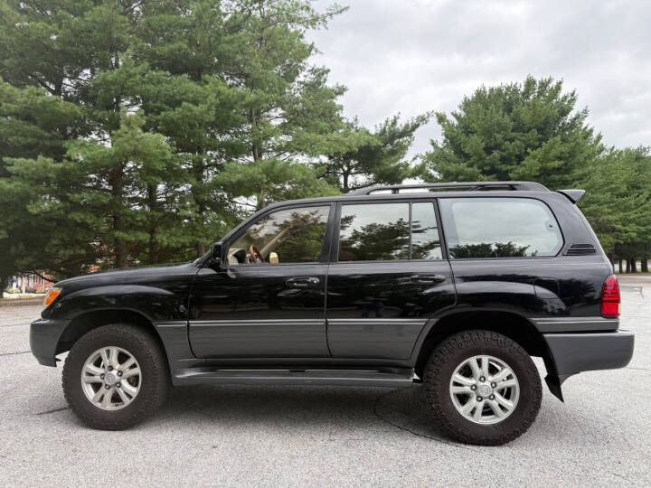 2003 Lexus LX 470