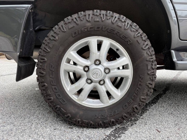 2003 Lexus LX 470