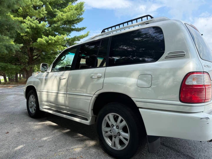 2004 Lexus LX 470