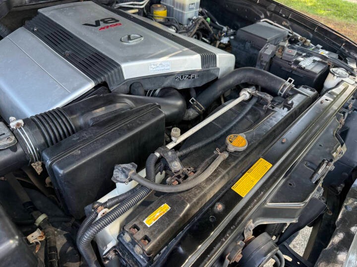 2004 Lexus LX 470