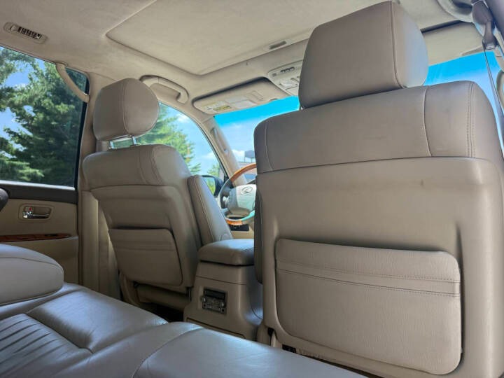 2004 Lexus LX 470
