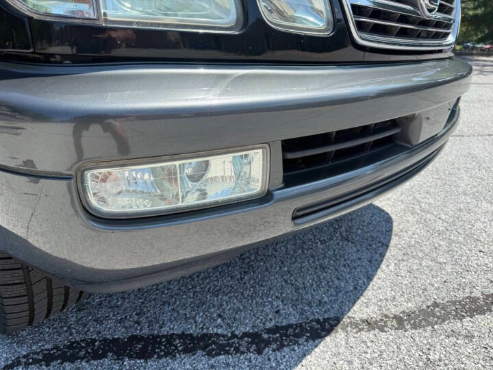 2004 Lexus LX 470