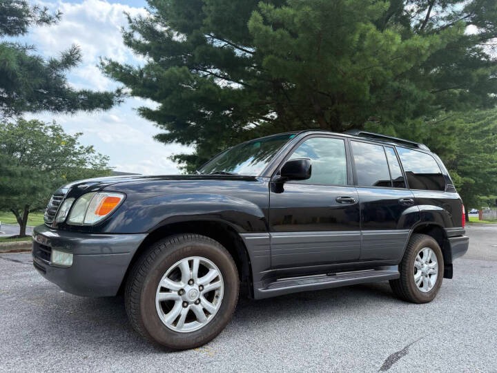 2004 Lexus LX 470
