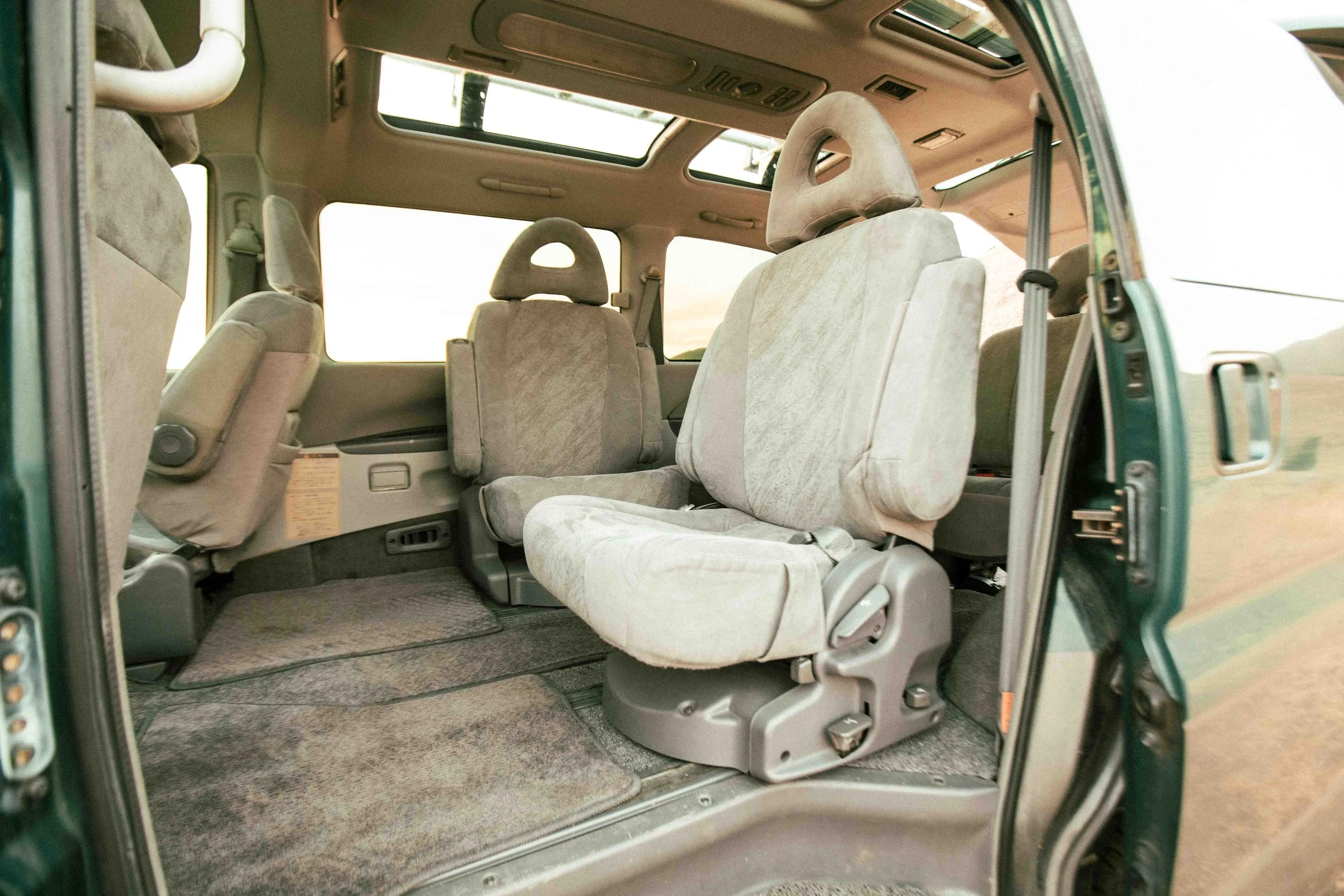 Reserved: 1997 Mitsubishi Delica L400 Space Gear