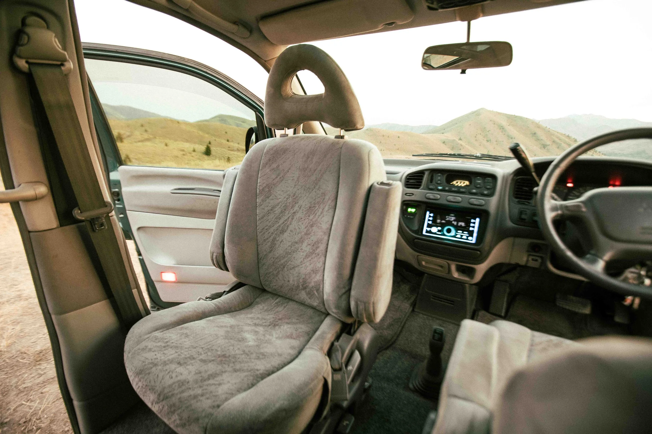 Reserved: 1997 Mitsubishi Delica L400 Space Gear