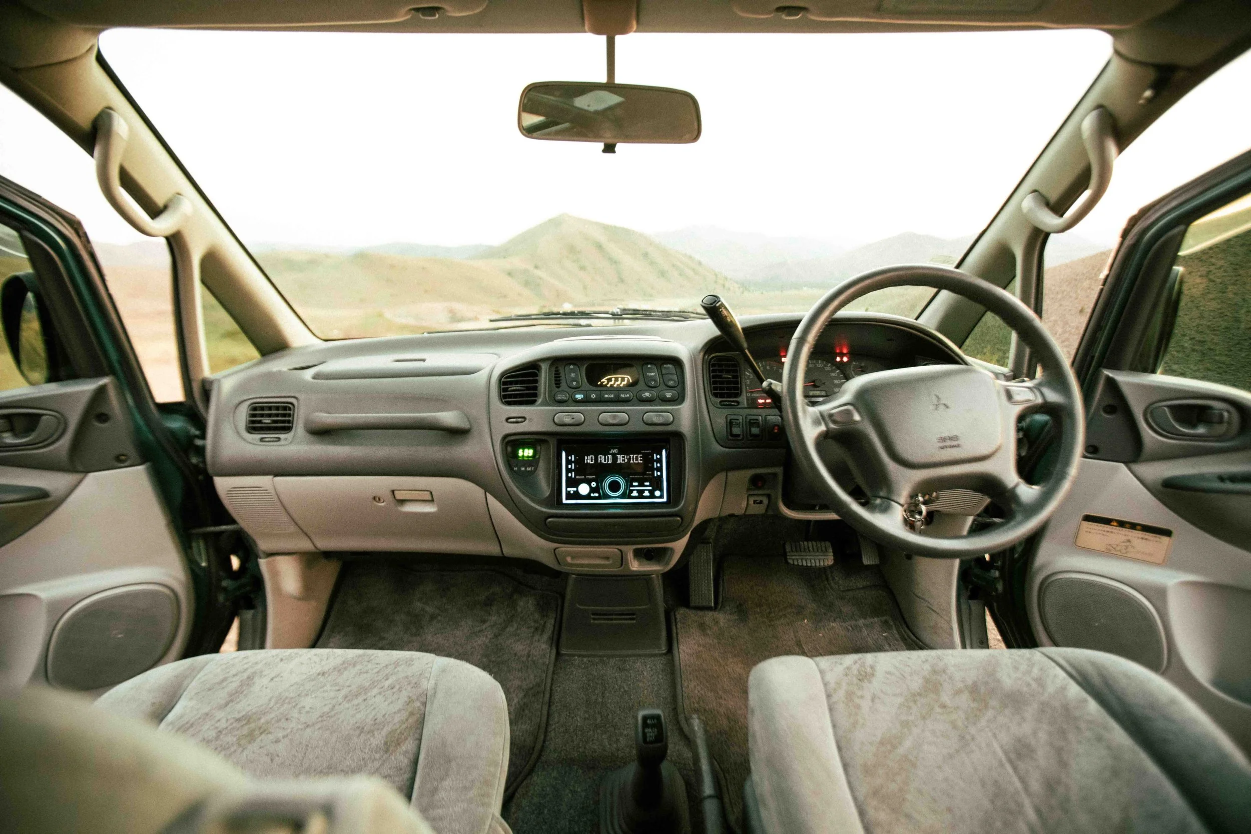 Reserved: 1997 Mitsubishi Delica L400 Space Gear