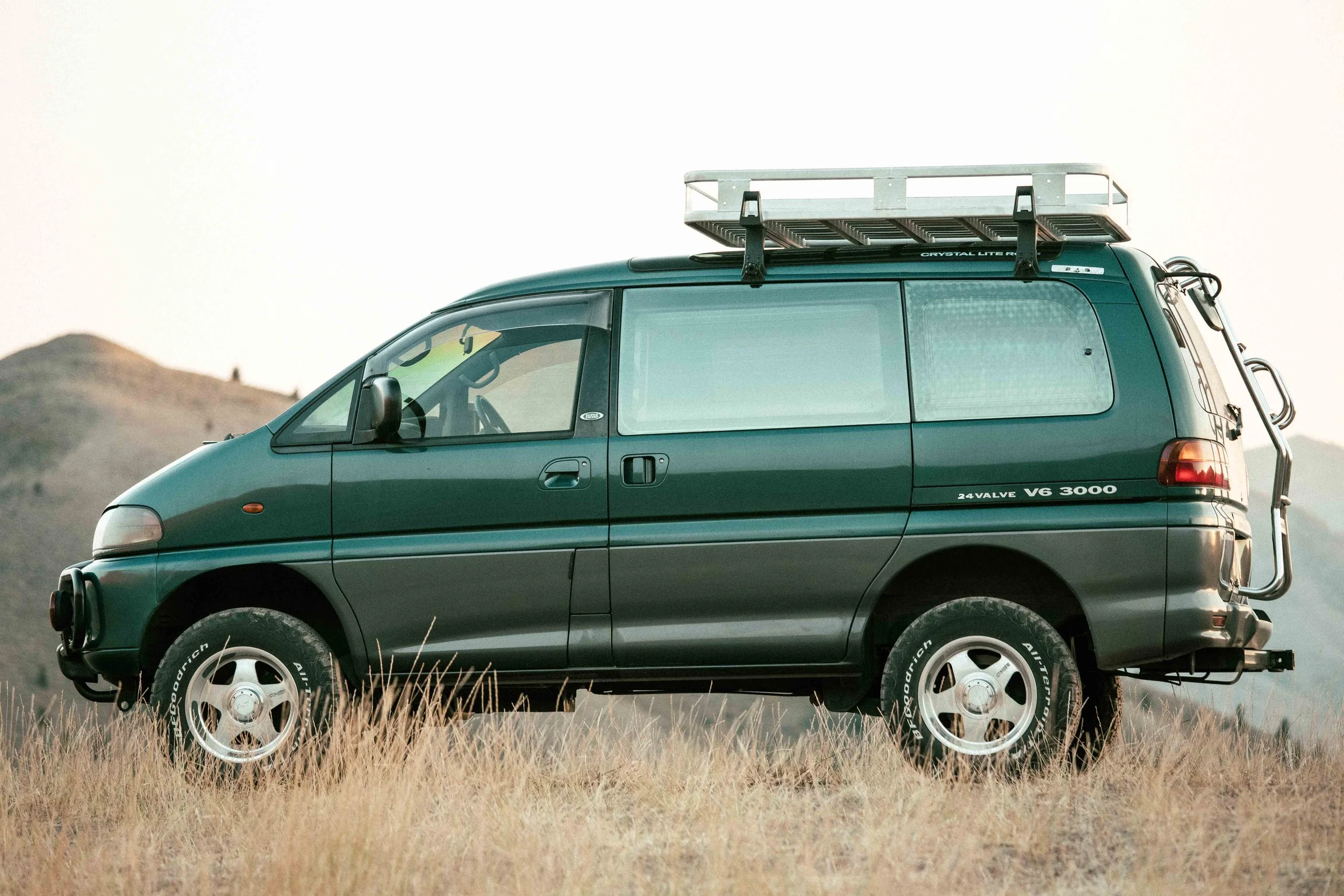Reserved: 1997 Mitsubishi Delica L400 Space Gear