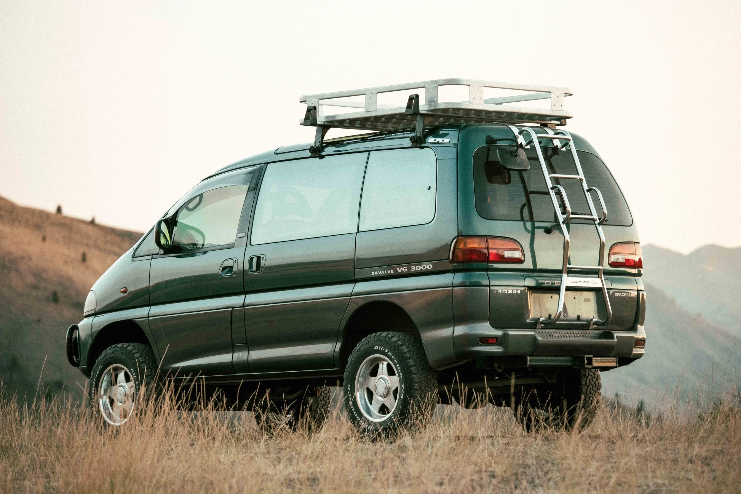 Reserved: 1997 Mitsubishi Delica L400 Space Gear