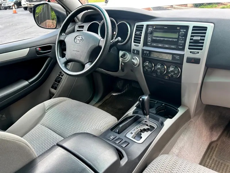 2006 Toyota 4Runner SR5 - 5