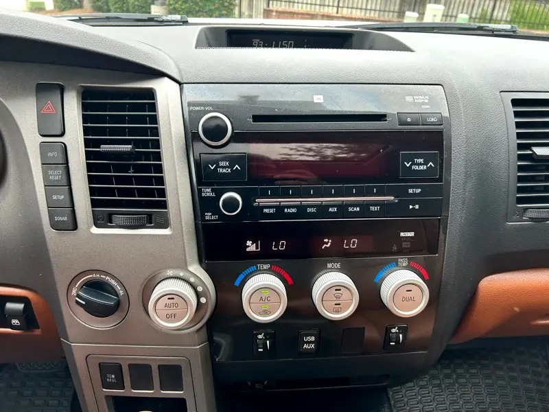 2010 Toyota Tundra Limited - 4