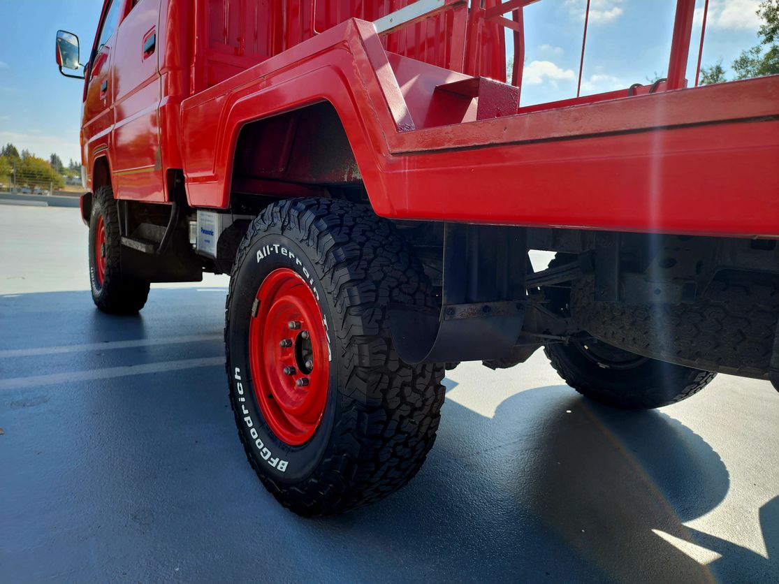 Sold: 1995 Toyota ToyoAce Firetruck
