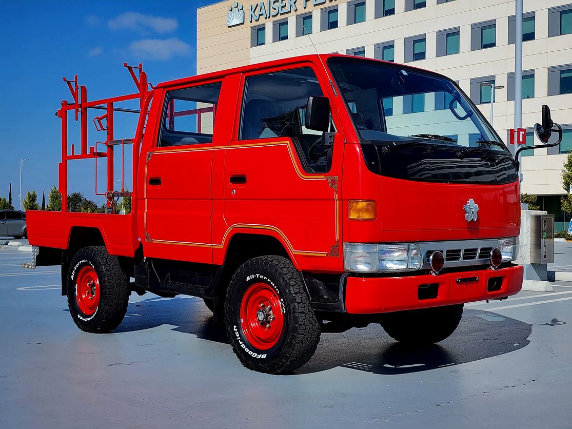 Sold: 1995 Toyota ToyoAce Firetruck