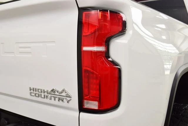 2024 Chevrolet Silverado 2500HD High Country Z71