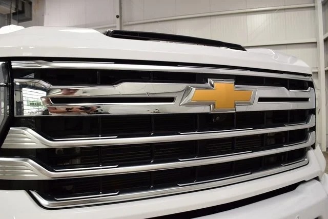 2024 Chevrolet Silverado 2500HD High Country Z71