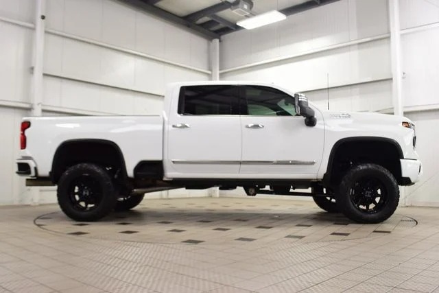 2024 Chevrolet Silverado 2500HD High Country Z71