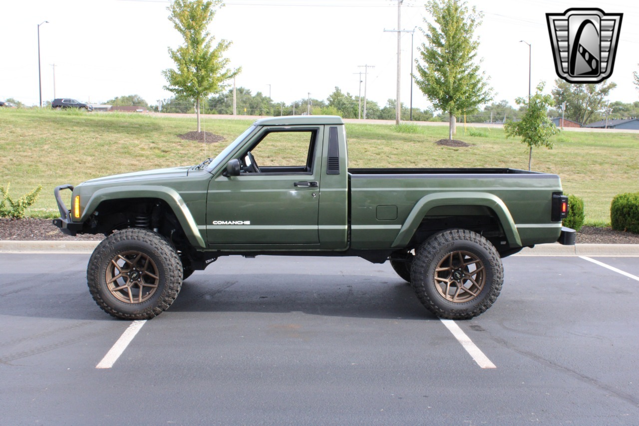 1990 Jeep Comanche - 2